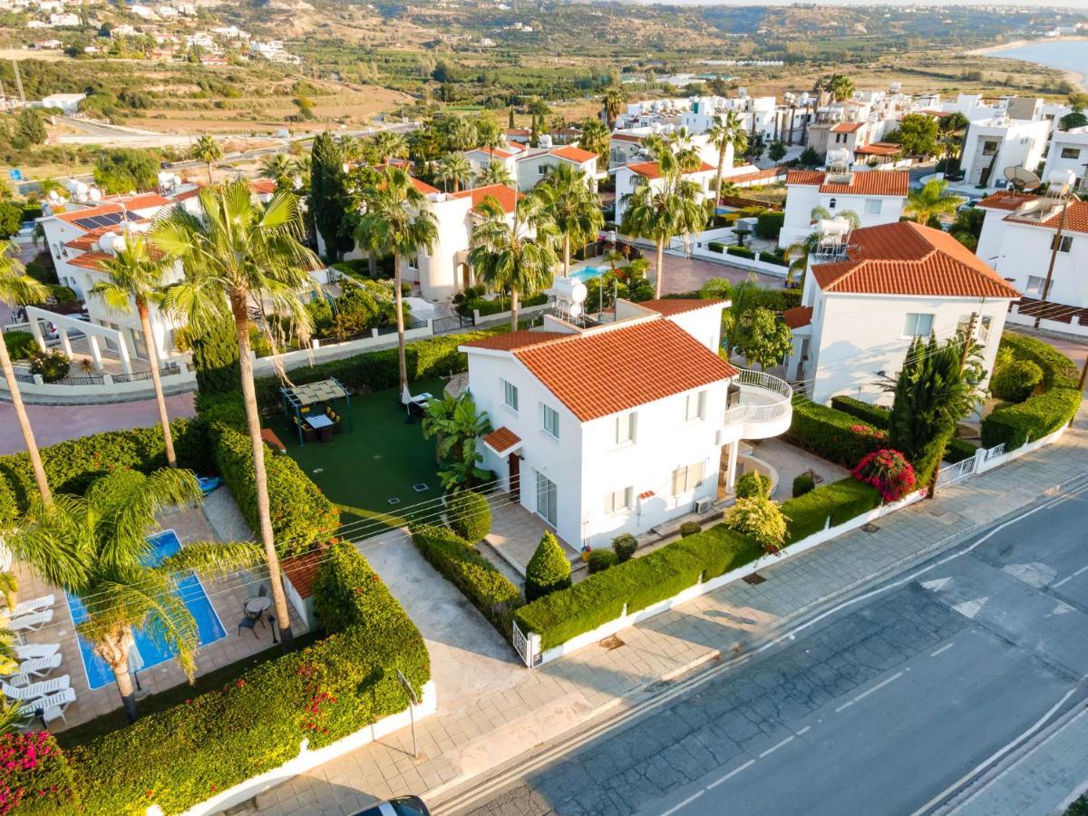 Villa Oasis By Ezoria Villas Coral Bay Exterior foto